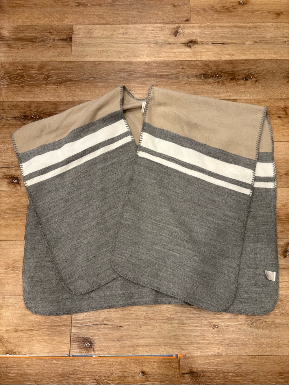 Francesca's Collection Gray, Tan & White Striped Fall Knit Sweater Wrap-one size